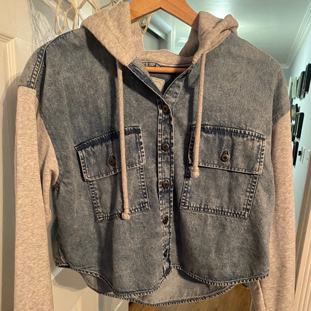 American Eagle Shirt